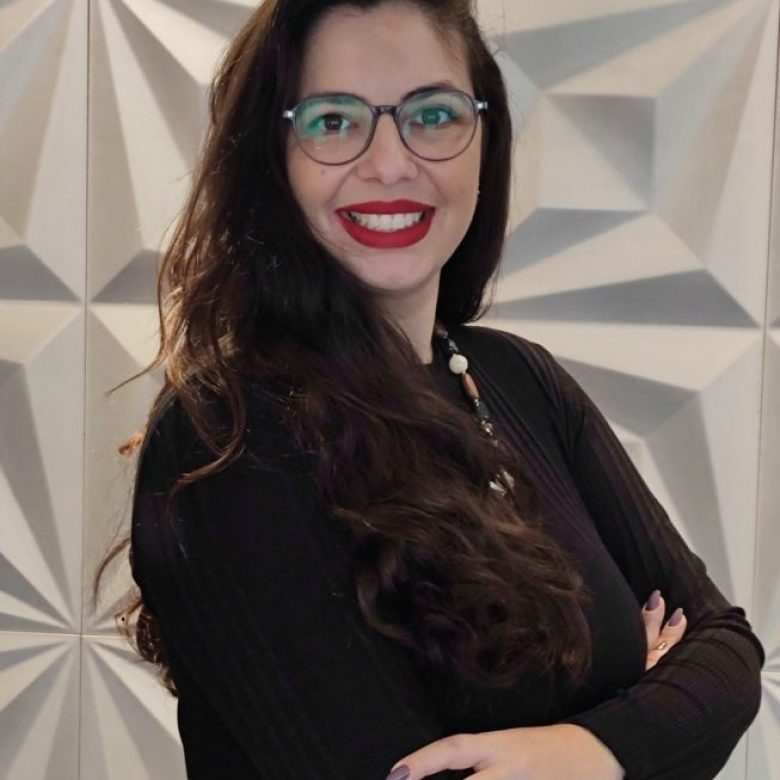 Lindsay A. de Oliveira Cardoso